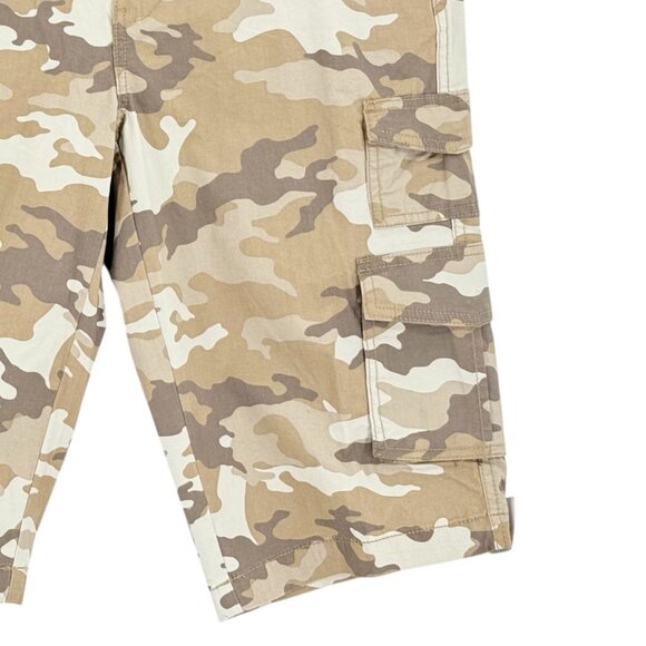 George Men's Desert Camo Below The Knee Messenger Cargo Shorts Size 30 NWT - Picture 5 of 12
